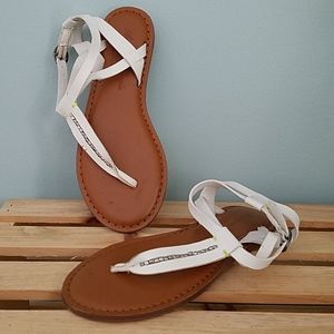 NWOT American Eagle Sandals